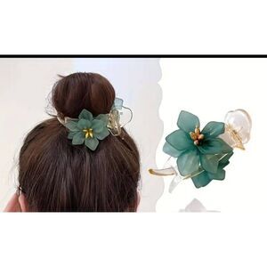 Hair claw clip hair accessory decorative green flowers gold accents